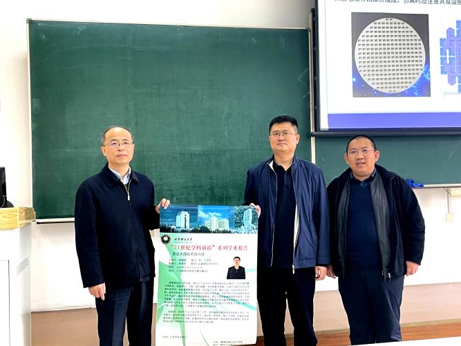 黄色仓库