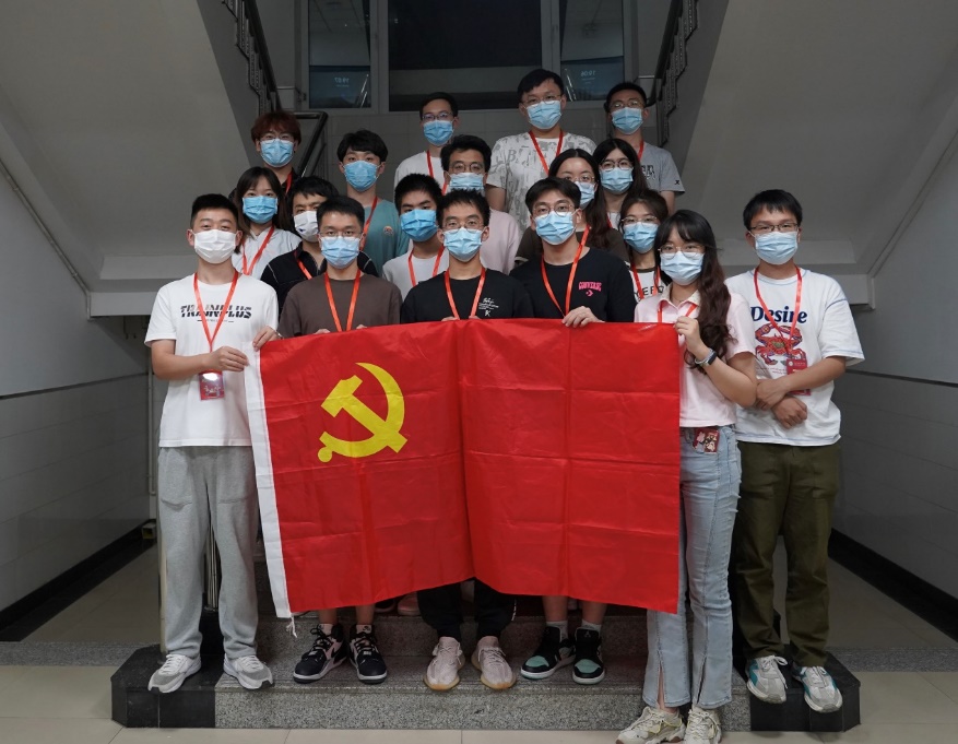 黄色仓库
